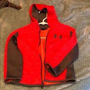 Boys size 5 UA zip hoodie